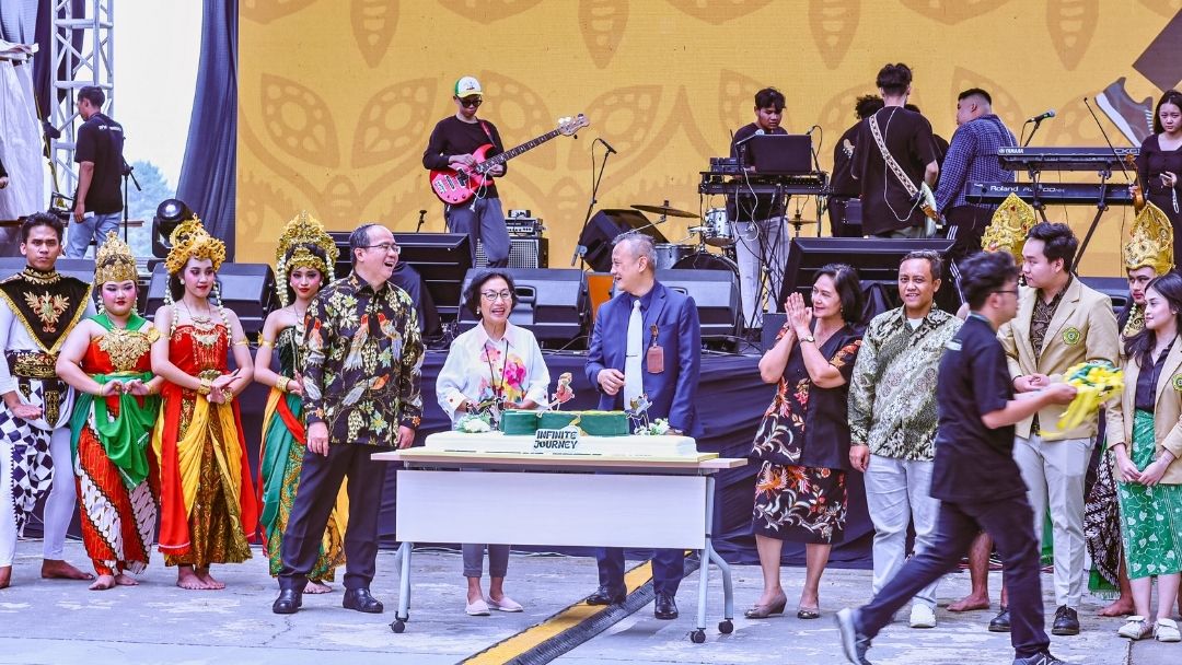 Oratio dan Kekeluargaan Dies Natalis ke-70 UNPAR
